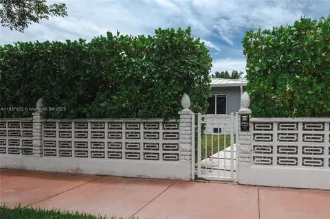 2354 Alton Rd, Miami Beach, FL 33140
