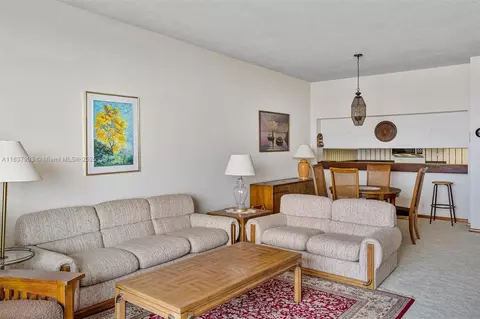 Living - Undisclosed, Key Biscayne, FL 33149 photo 4 of 4