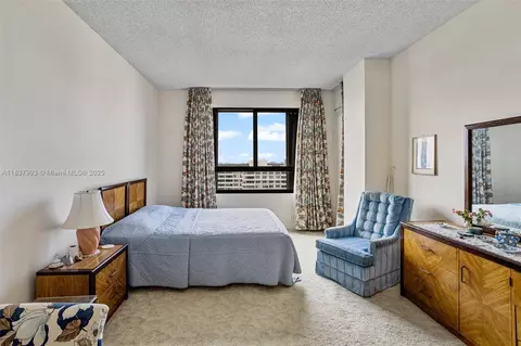 Bedroom - Undisclosed, Key Biscayne, FL 33149 photo 2 of 2