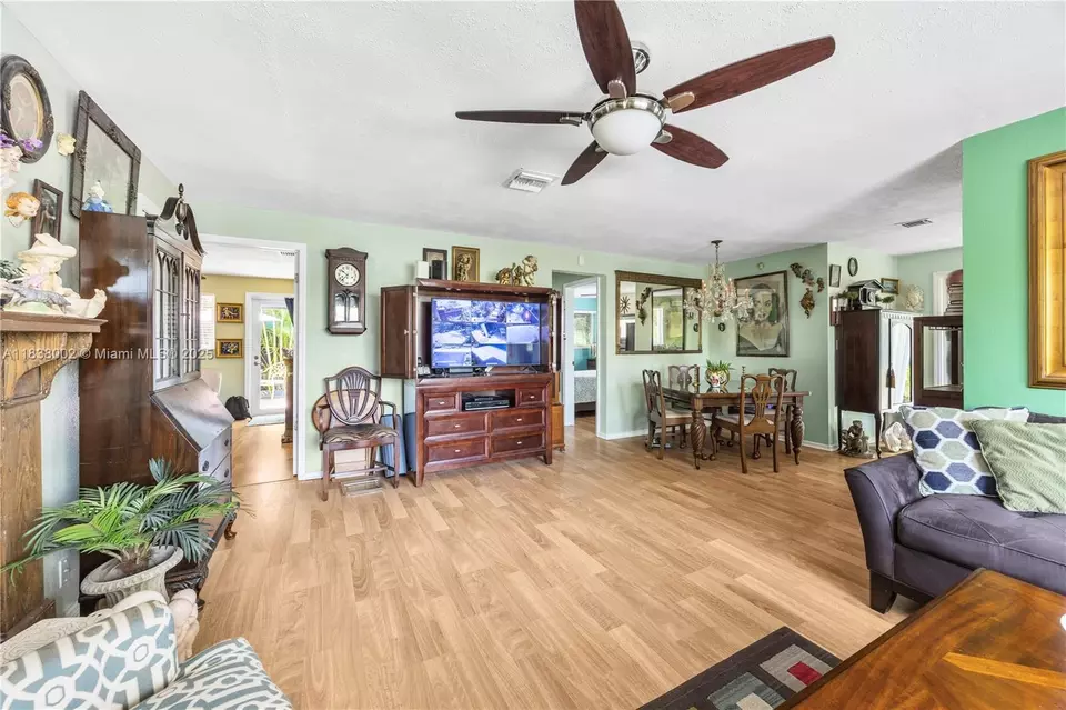  1535 NE 5th Ter, Fort Lauderdale, FL 33304 photo 29