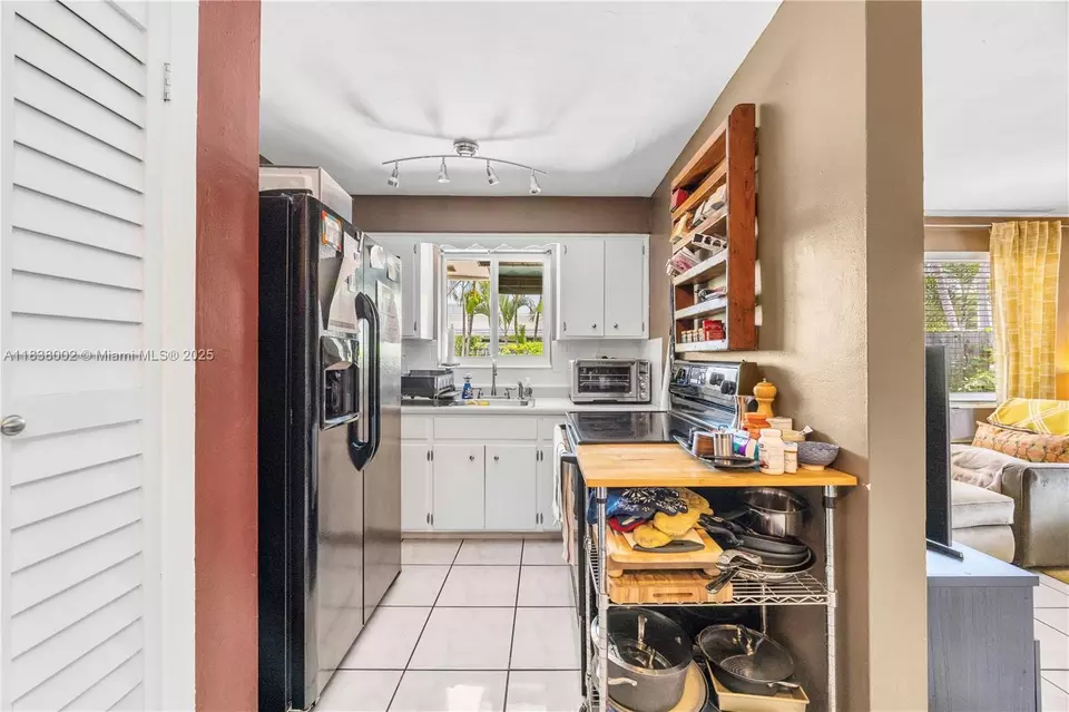  1535 NE 5th Ter, Fort Lauderdale, FL 33304 photo 34