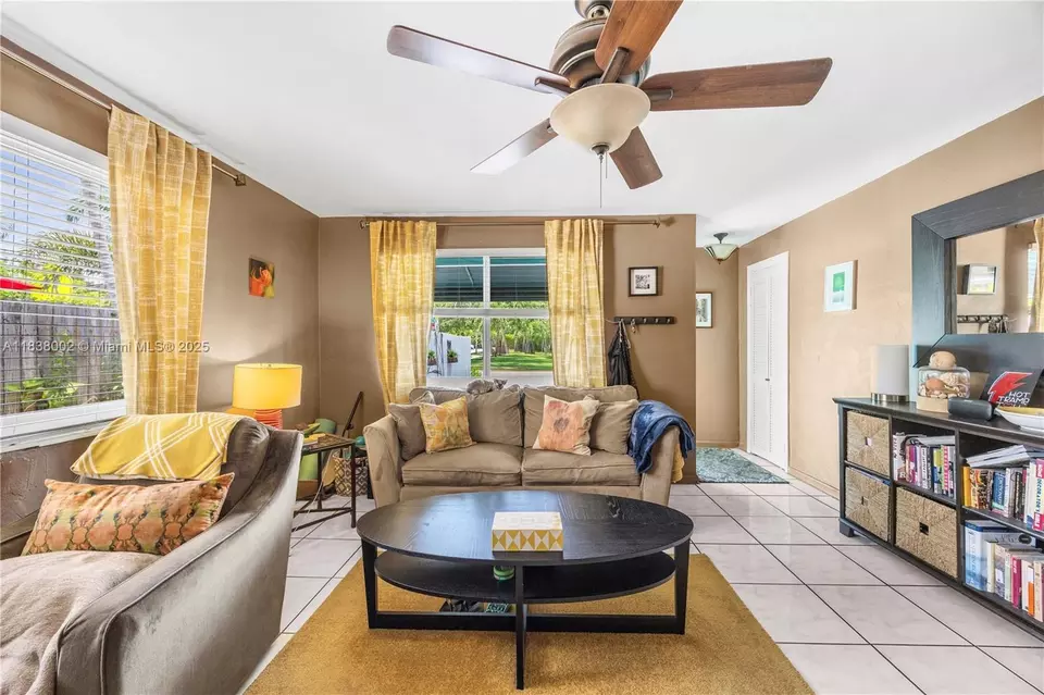  1535 NE 5th Ter, Fort Lauderdale, FL 33304 photo 32