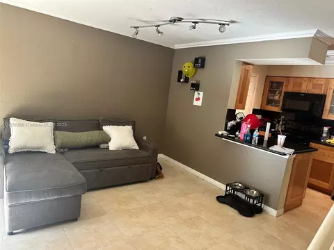 17455 NW 67th Ct #D-17, Hialeah, FL 33015
