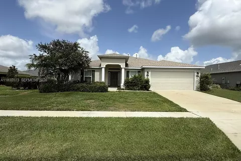 4546 Shenandoah River Trl, Leesburg, FL 34748