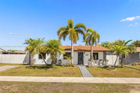 14435 SW 293rd Ter, Homestead, FL 33033