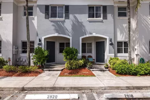2920 SE 15thter, Homestead, FL 33035
