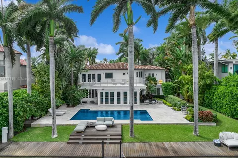315 E Rivo Alto Dr, Miami Beach, FL 33139