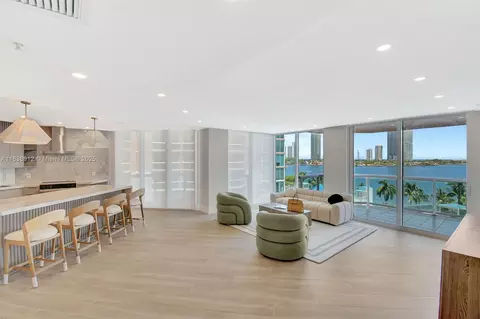 3370 Hidden Bay Dr #812, Aventura, FL 33180