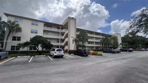 2405 Antigua Cir #H1, Coconut Creek, FL 33066