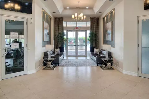 View/Area - Undisclosed, Hialeah, FL 33018 photo 2 of 6