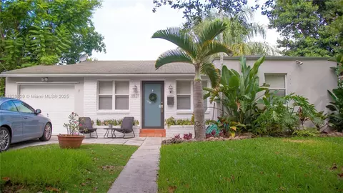 3521 SW 59th Ave, Miami, FL 33155