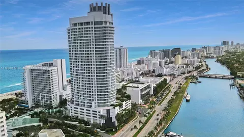 4401 Collins Ave #2305, Miami Beach, FL 33140