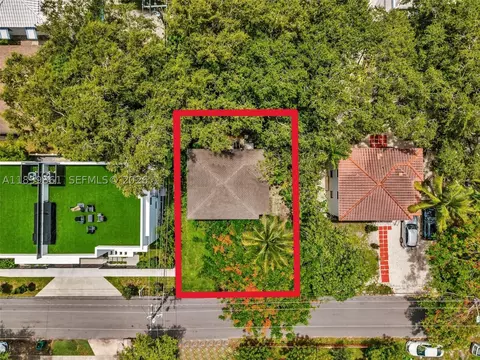 3210 Elizabeth St, Miami, FL 33133