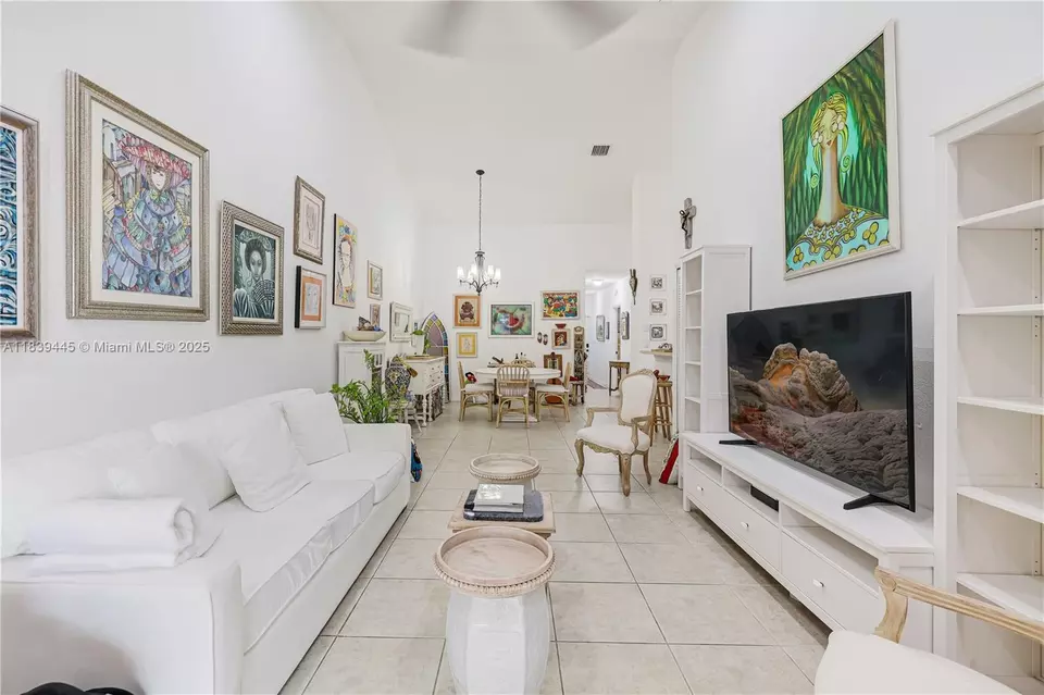 Other - 3248 NE 11th Dr, Homestead, FL 33033 photo 6 of 9