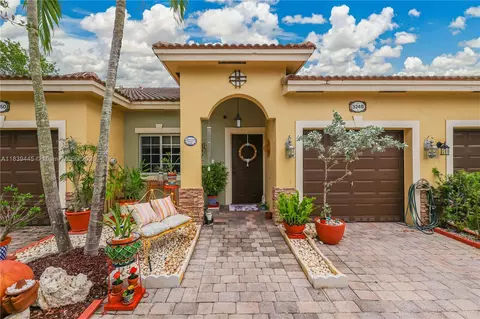 Other - 3248 NE 11th Dr, Homestead, FL 33033 photo 1 of 9