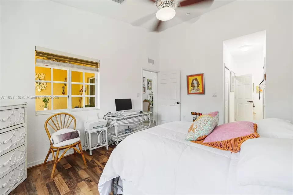 Bedroom - 3248 NE 11th Dr, Homestead, FL 33033 photo 5 of 6