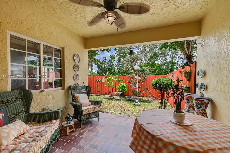 Exterior - 3248 NE 11th Dr, Homestead, FL 33033 photo 3 of 5