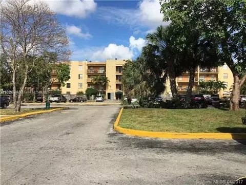 5755 W 20 Ave #206, Hialeah, FL 33012