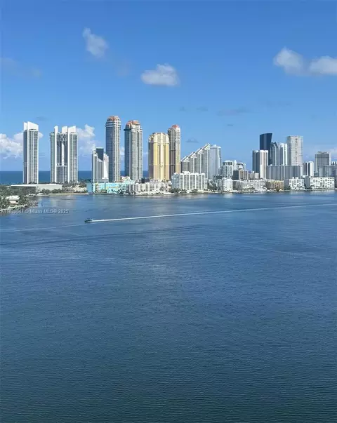 3530 Mystic Pointe Dr #2014, Aventura, FL 33180