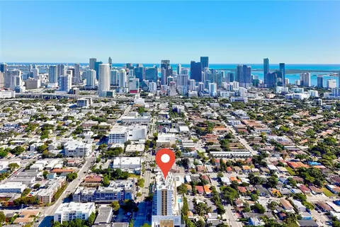 900 SW 8th St #1510, Miami, FL 33130