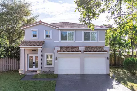 5998 SW 112th Dr, Cooper City, FL 33330