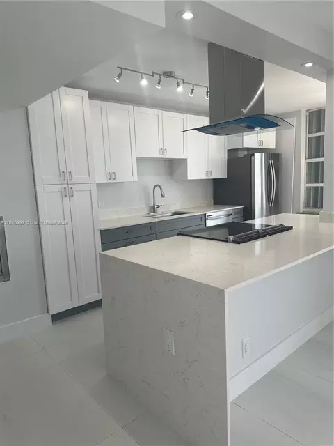 4280 Galt Ocean Dr #17C, Fort Lauderdale, FL 33308