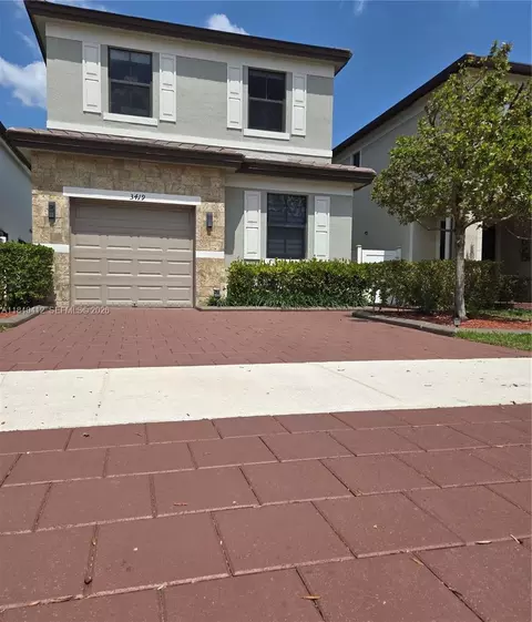 3419 W 109th Pl, Hialeah, FL 33018