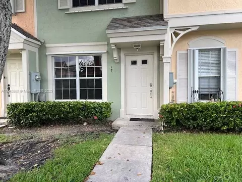 17 Simonton Cir #17, Weston, FL 33326