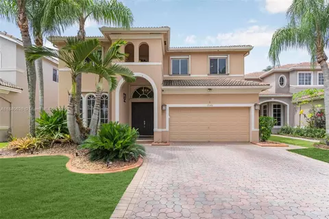 19360 SW 61st St, Fort Lauderdale, FL 33332
