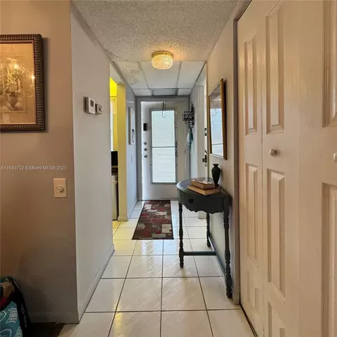 9200 Lime Bay Blvd #212, Tamarac, FL 33321