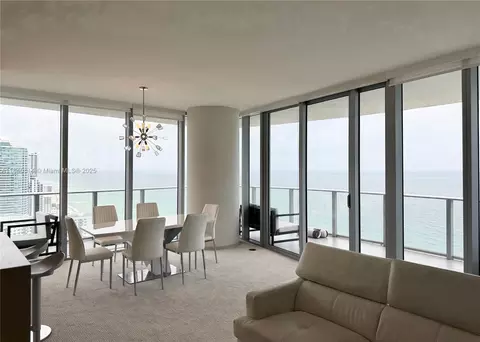 4111 S Ocean Dr #2802, Hollywood, FL 33019