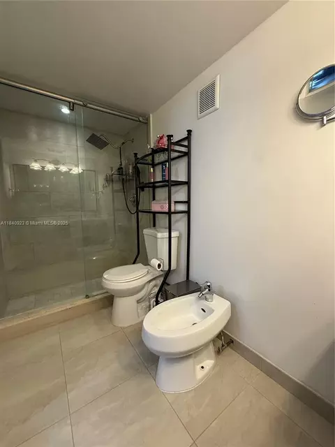 11 Olive Dr #E, Hialeah, FL 33010 photo 13