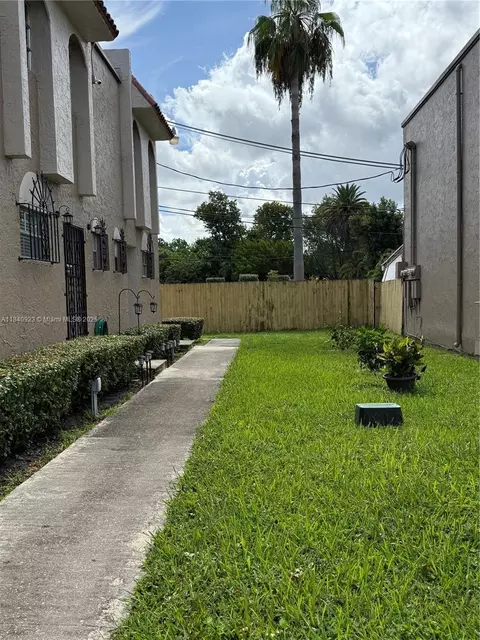 11 Olive Dr #E, Hialeah, FL 33010 photo 33