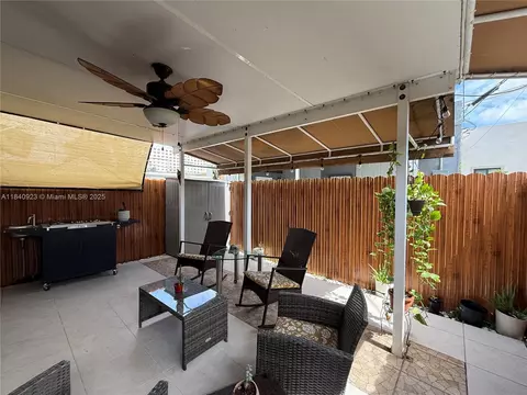 11 Olive Dr #E, Hialeah, FL 33010 photo 20