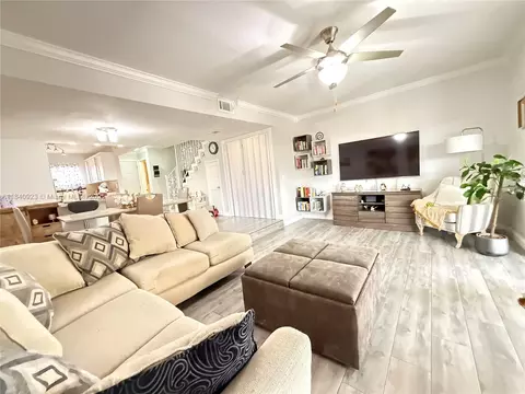 11 Olive Dr #E, Hialeah, FL 33010 photo 6