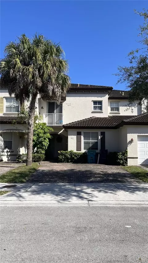 9087 SW 153rd Ct, Miami, FL 33196