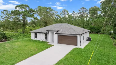 767 Silverstar Ave, Lehigh Acres, FL 33974