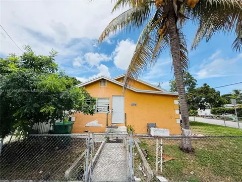 1873 SW 3rd St, Miami, FL 33135