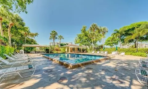 Exterior - 1000 E Cypress Dr, Pompano Beach, FL 33069 photo 7 of 7