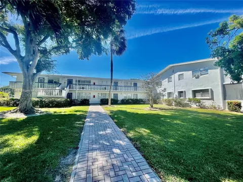 337 Durham J #337, Deerfield Beach, FL 33442