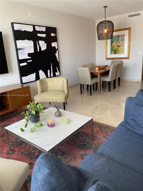 Dining - 801 Brickell Key Blvd #2705, Miami, FL 33131 photo 1 of 1