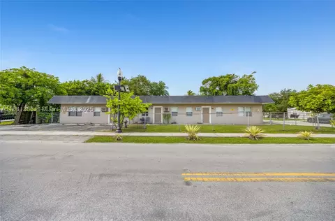 848 NW 2nd Ave, Fort Lauderdale, FL 33311