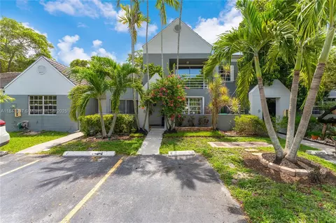 10321 SW 147th Ct Cir #8, Miami, FL 33196