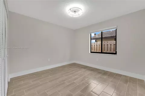 6281 NW 201st St, Hialeah, FL 33015 photo 19