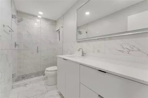 6281 NW 201st St, Hialeah, FL 33015 photo 21