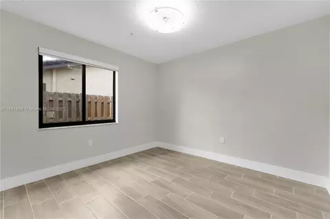 6281 NW 201st St, Hialeah, FL 33015 photo 17