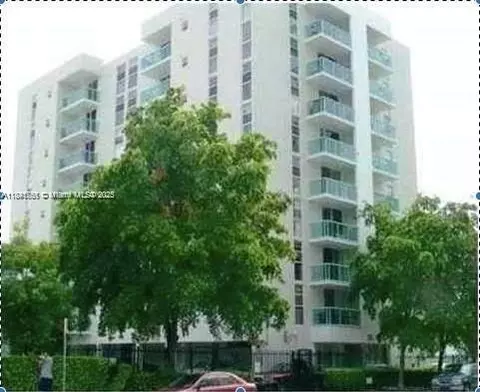 1035 West Ave #302, Miami Beach, FL 33139