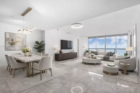 465 Brickell Ave #3505, Miami, FL 33131