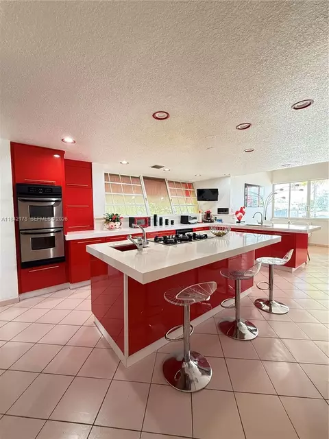747 W 78th St, Hialeah, FL 33014 photo 7