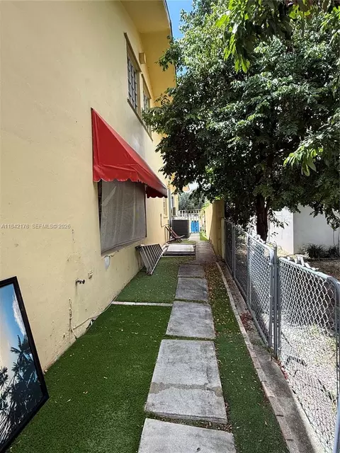 747 W 78th St, Hialeah, FL 33014 photo 28